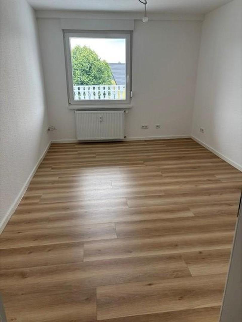 Kinderzimmer/Homeoffice 2