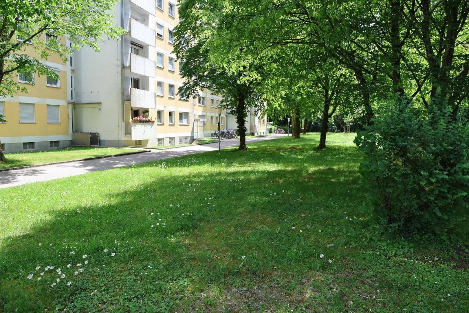Eingang Gebäude