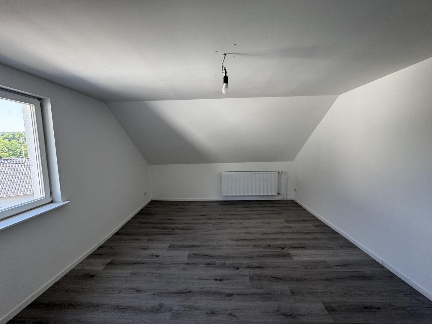 Schlafzimmer DG