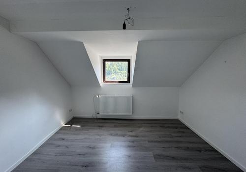 Schlafzimmer DG