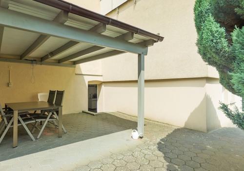 Überdachter Terrassenbereich