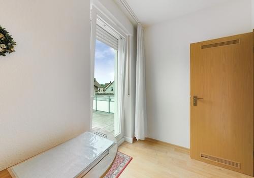 Zimmer mit Zugang zur Dachterrasse