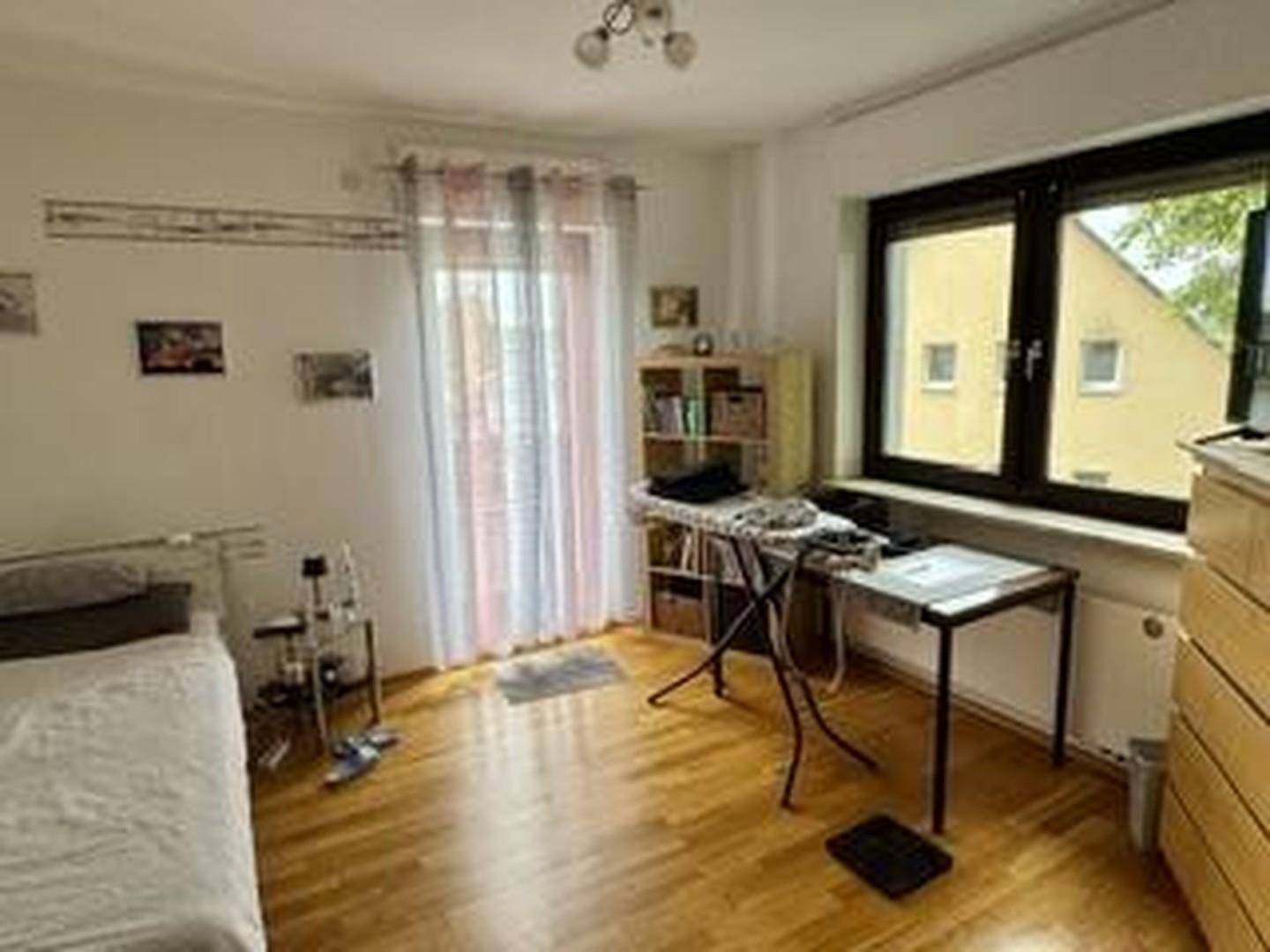 Kinderzimmer , Bügelzimmer