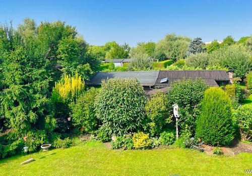 OG, Balkon Gartenblick