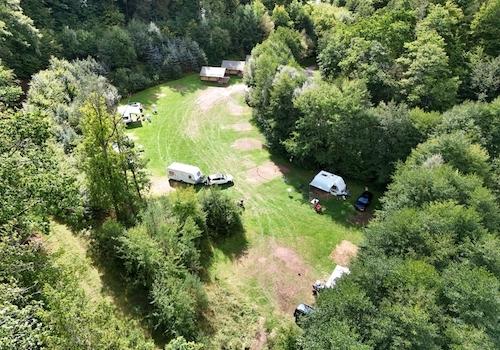 Mittlerer Bereich des Campingplatzes