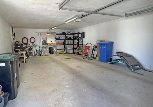 Viel Platz für Ihr Auto und Hobbys