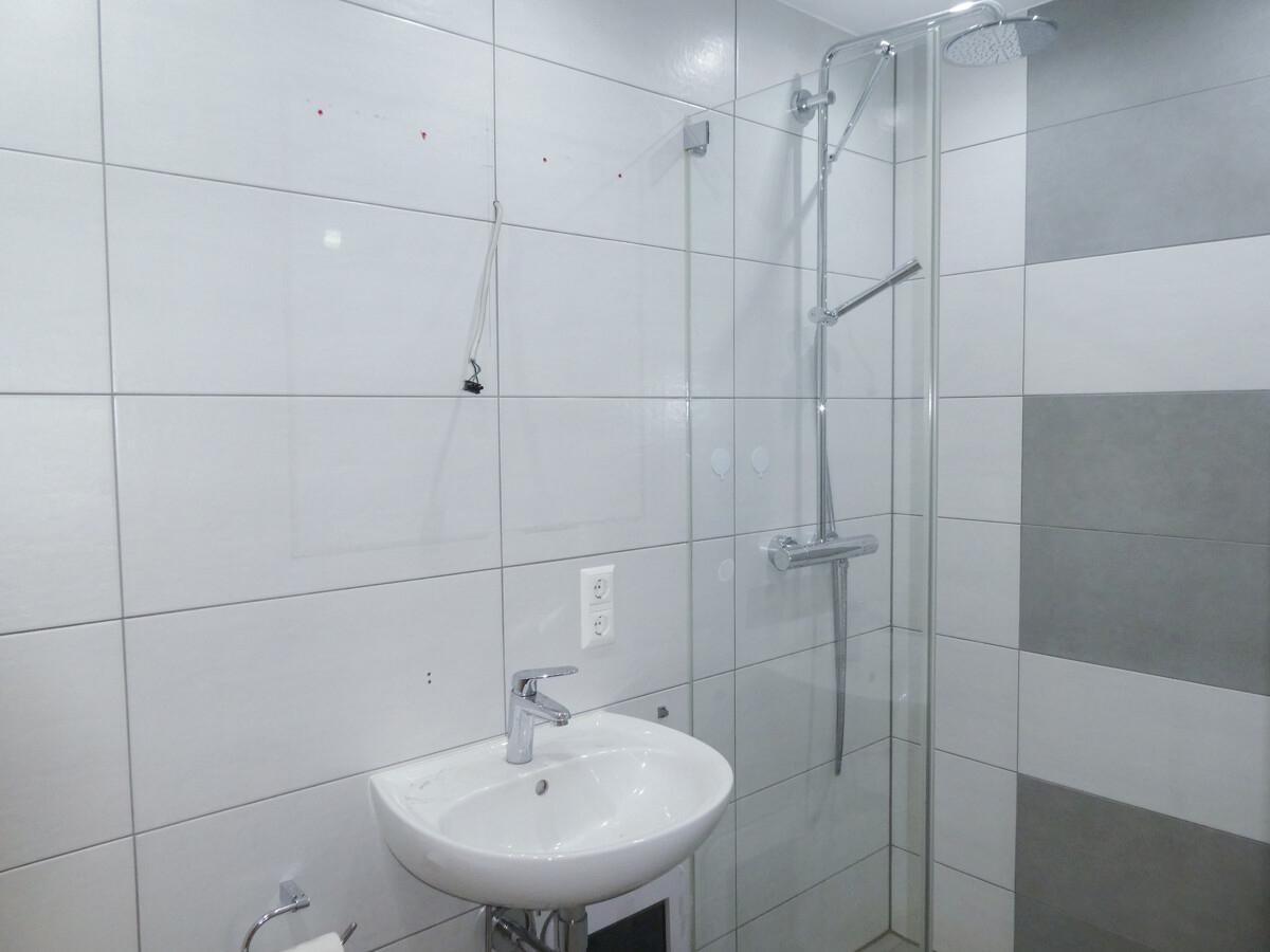 Badezimmer 1 