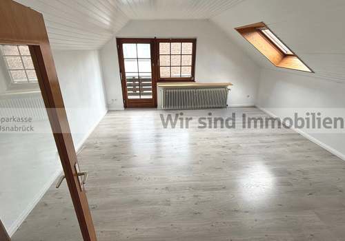 Wohnzimmer DG