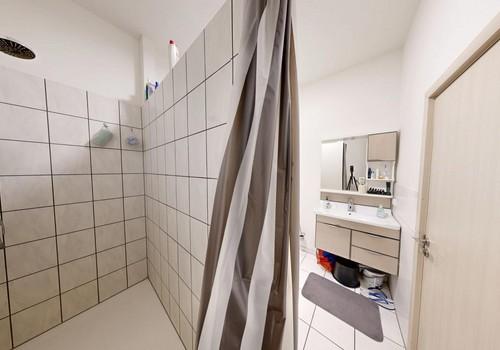 Badezimmer 2