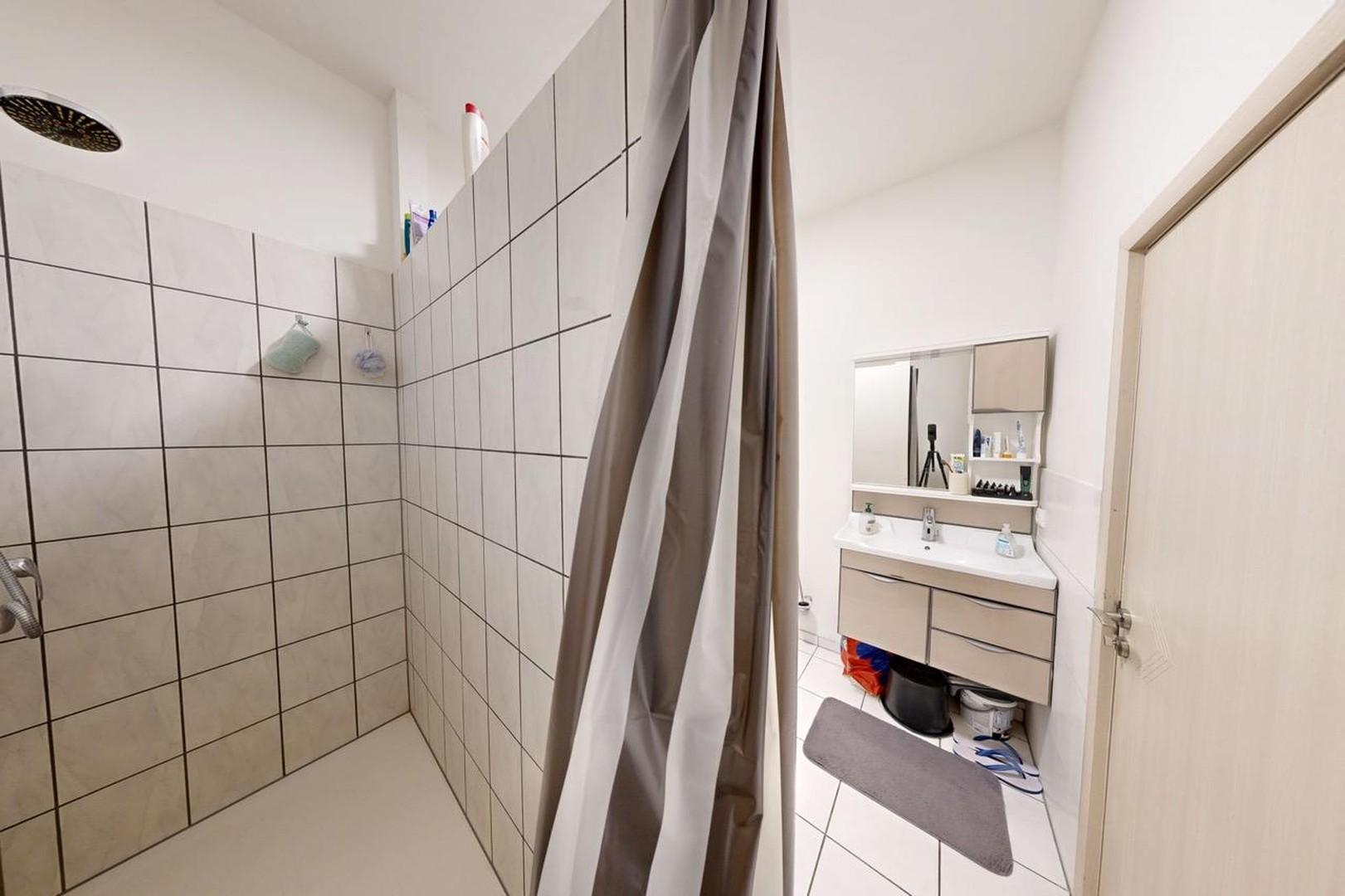 Badezimmer 2