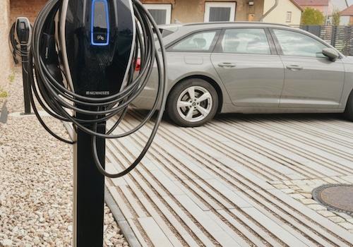 Zukunftsorientierte Ladeinfrastruktur für Elektromobilität