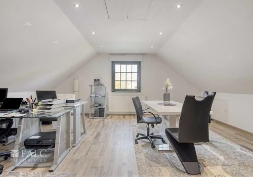Büro OG