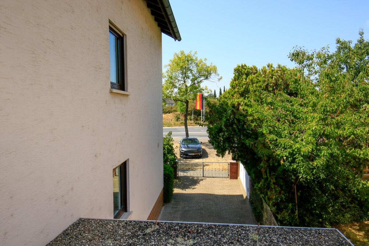 Blick Einfahrt
