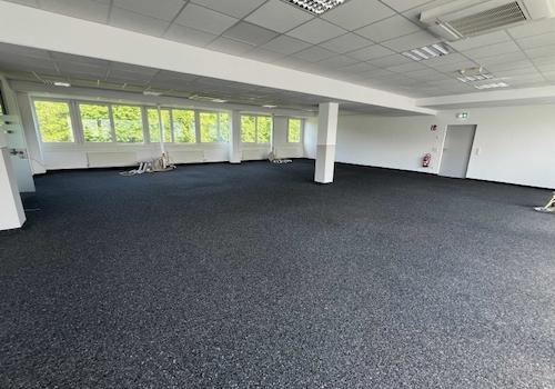 großes Büro