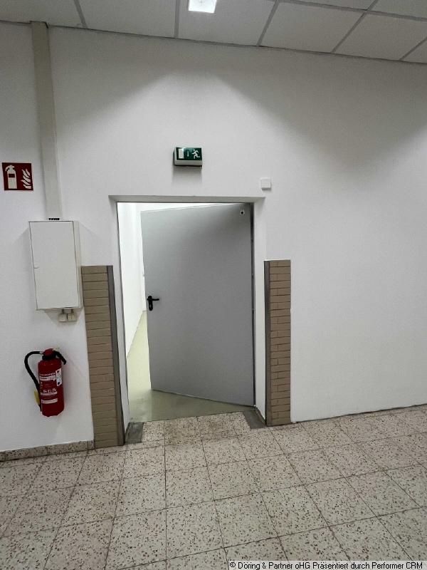 Eingang vom Lager-