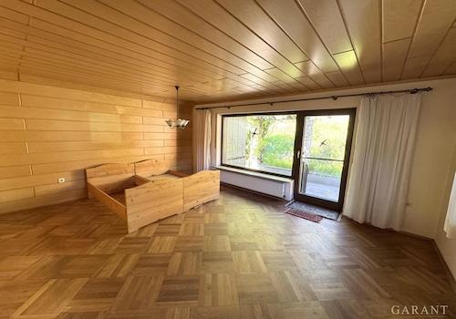 Schlafzimmer / Zugang Terrasse Whg 2