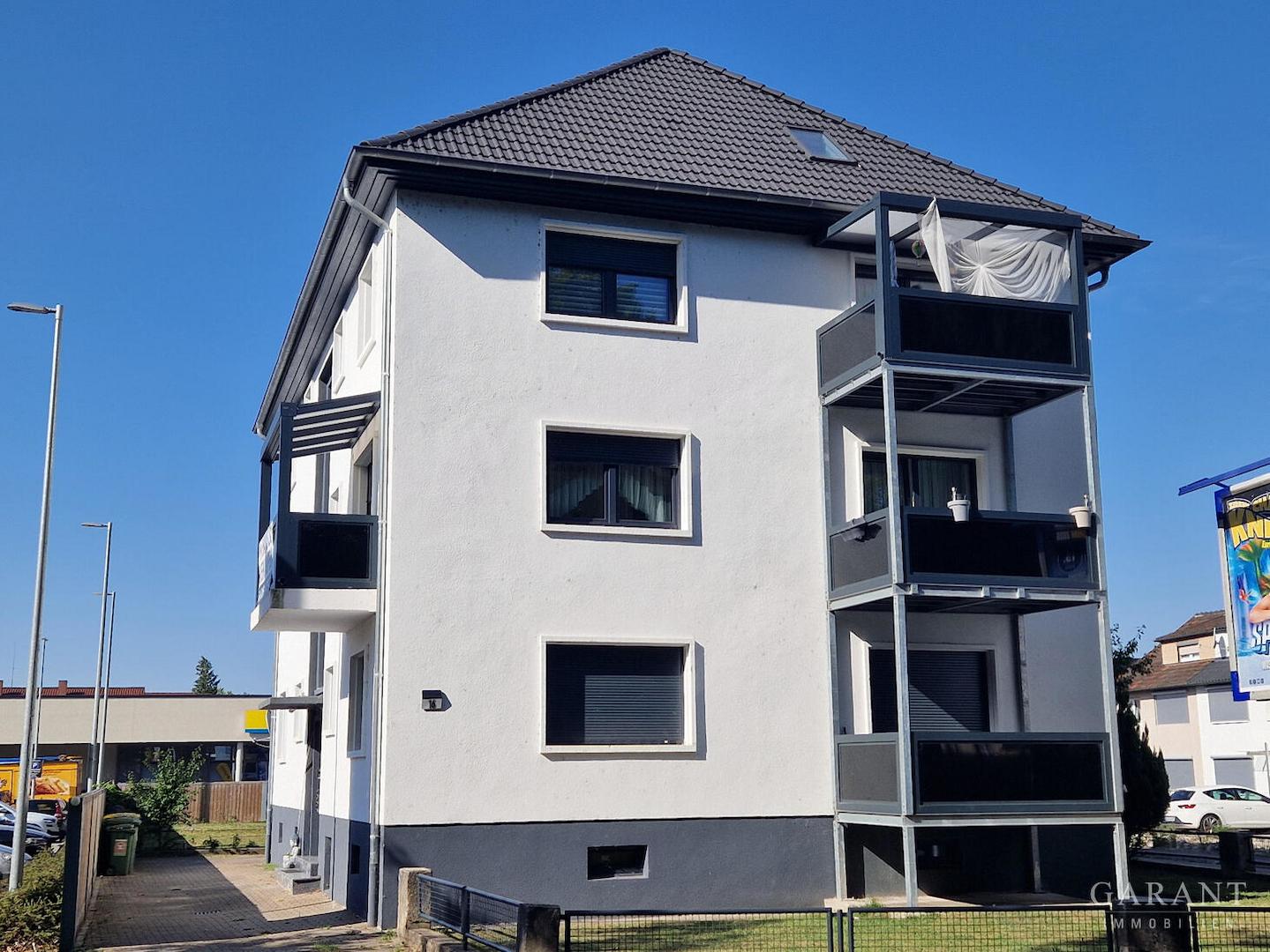 Straßenansicht