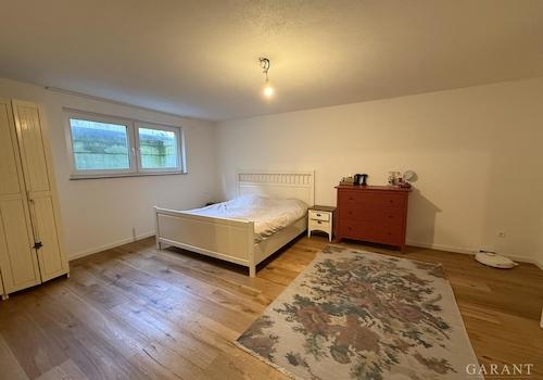 Schlafzimmer UG