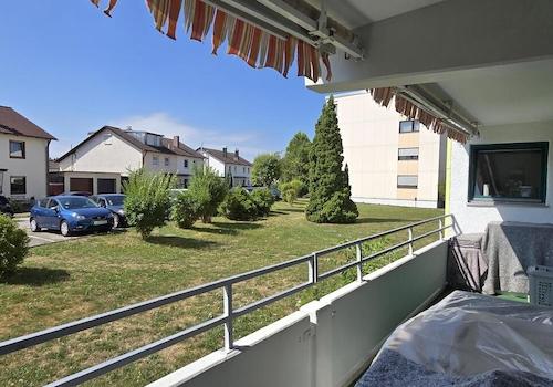 Großer Südbalkon