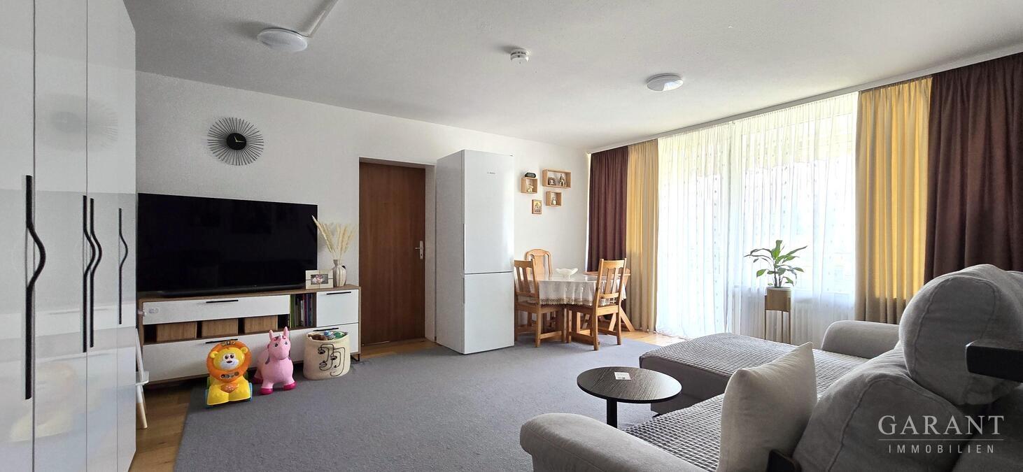 Helles Wohnzimmer
