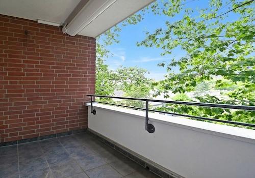 schöne Loggia - KI-generiert