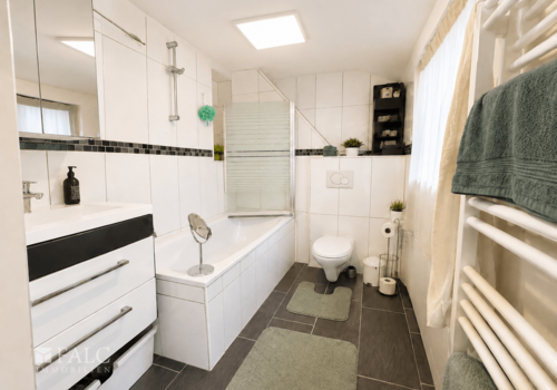 Badezimmer DG