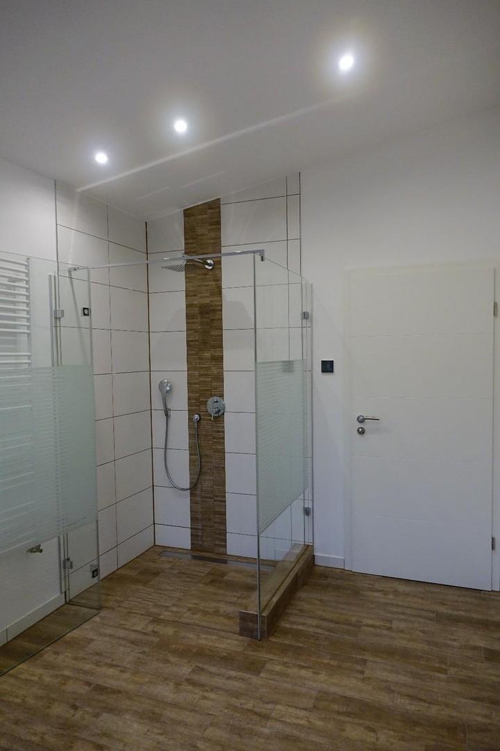 Bad Dusche