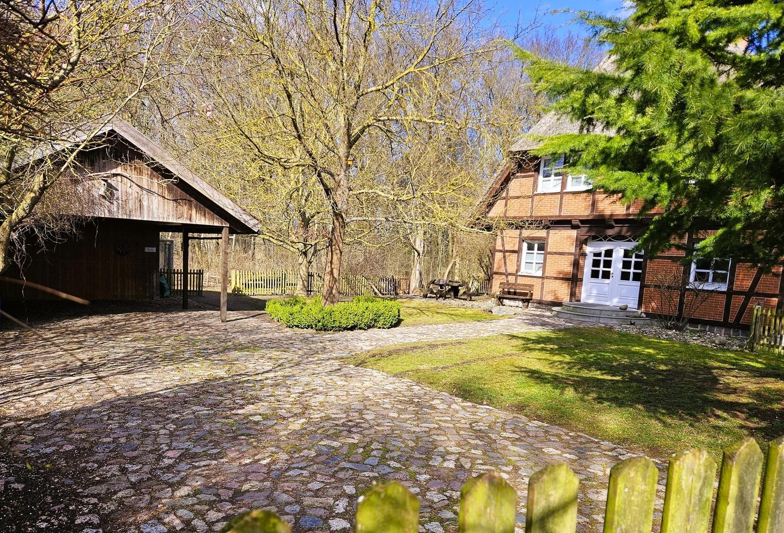 Einfahrt