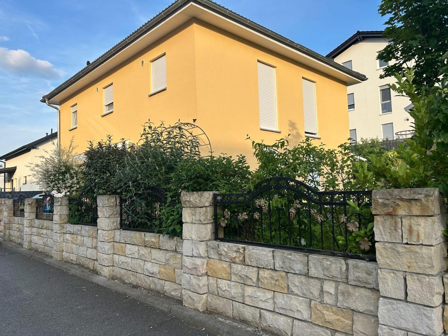 Straßenseite