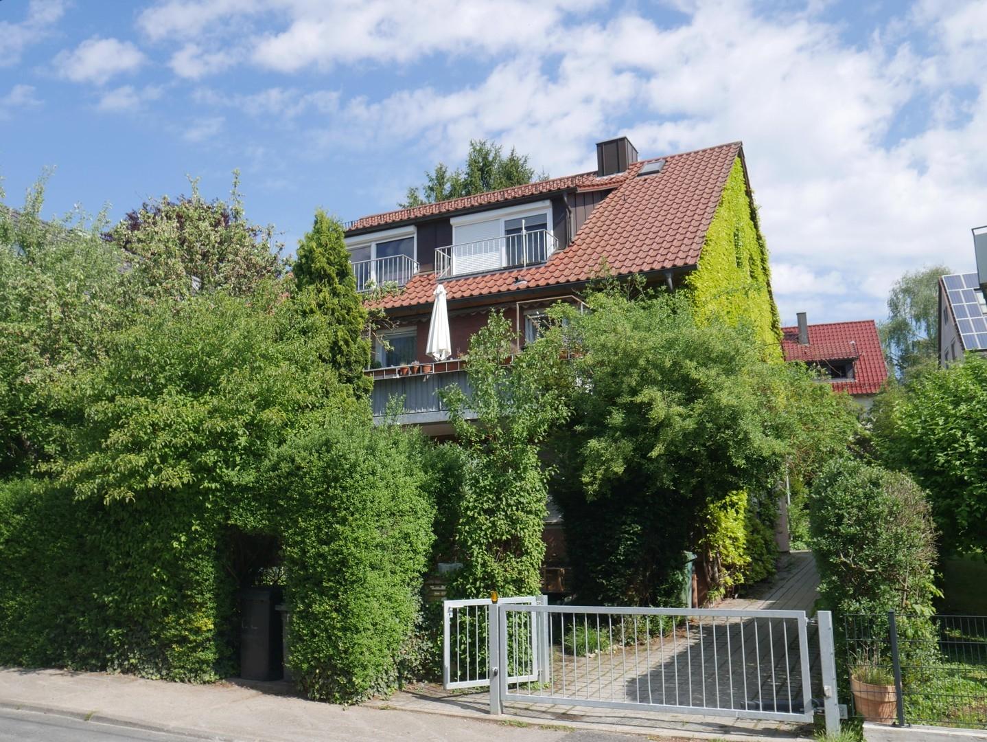 Mehrfamilienhaus