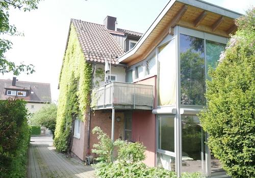 Studio und Balkon