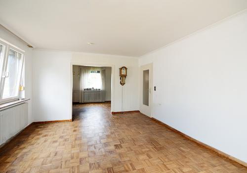 Wohn-und Essbereich (EG) - KI bearbeitet