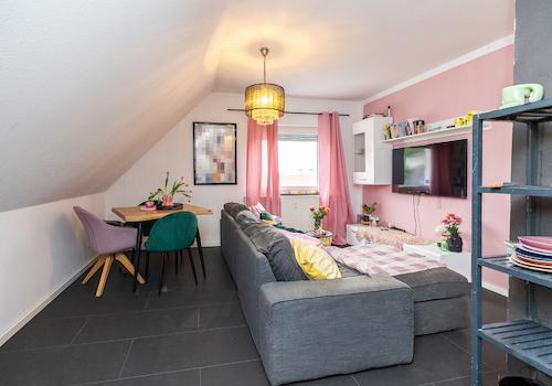 Wohnzimmer DG (Vorderhaus) 