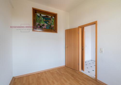 Mehrfamilienhaus in Wurzen zu verkaufen_2-Raum im 2.OG_Zimmer 2