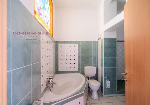 Mehrfamilienhaus in Wurzen zu verkaufen_2-Raum im 2.OG_Badezimmer