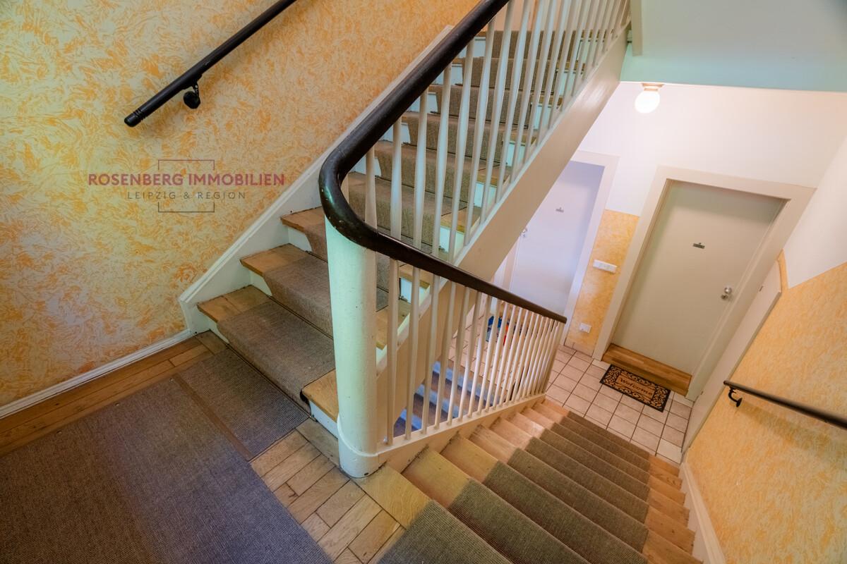 Immobilie in Leipzig zu verkaufen_3-Raum_Terrassenwohnung_Treppenhaus