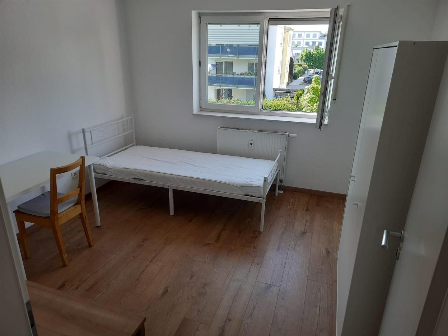 Zimmer 1