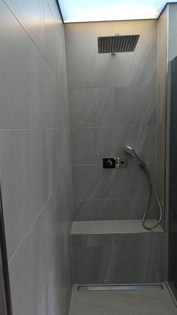 Badezimmer 1.OG Dusche