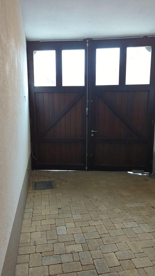 Hoftor Eingang zum Grundstück