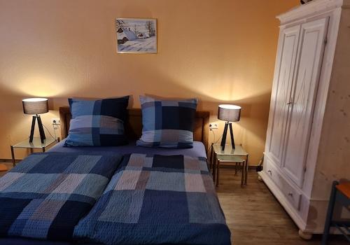 Schlafzimmer 1. OG