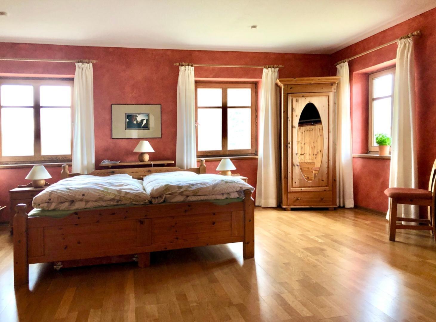 Schlafzimmer im Erdgeschoß