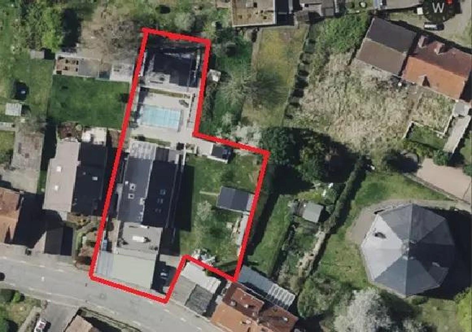 Luftbild Haus u. Grundstück