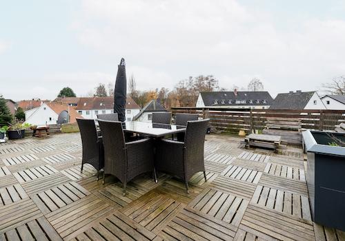 große Dachterrasse (wird saniert)