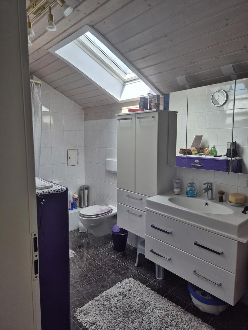 Badezimmer (OG) 