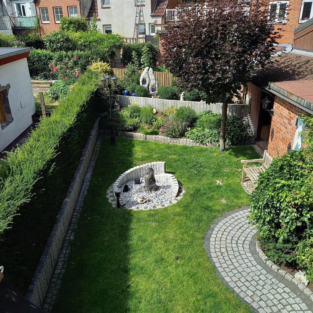 Garten / Westlage