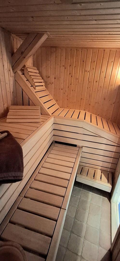 Sauna  3. OG