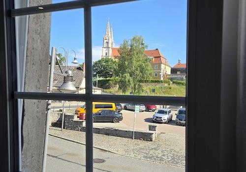 Kostenloser Parkplatz vor Haus
