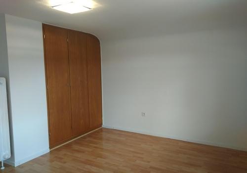 Zimmer 2 mit Einbauschrank