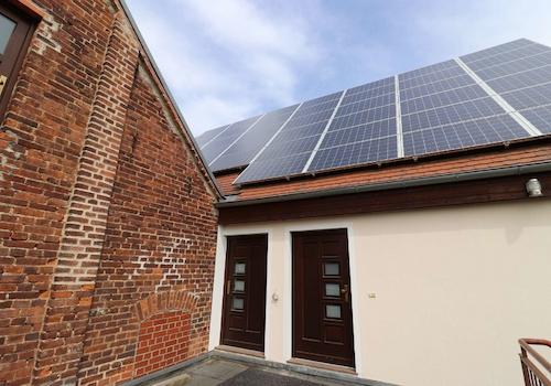Solarzellen auf dem Dach