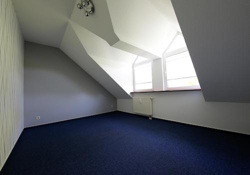 Kinderzimmer / Büro